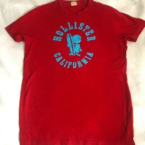 Red and Blue Hollister Short Sleeve Tee